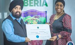  Liberia’s Minister of Foreign Affairs, H.E. Mme. Sara Beysolow Nyanti receives the newly appointed Honorary Consul of the Slovak Republic, Mr. Upjit Singh Sachdeva